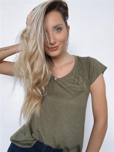 Remera Lluvia de Brillos Escote V